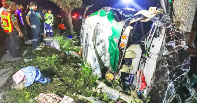 ASEAN HEADLINE | BANGKOK: Five killed, over 30 injured in Thai tour bus crash