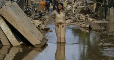 ASEANEWS HEADLINE-CLIMATE CHANGE | ACEH, Indonesia: Fear of rising death toll grows as flood-hit Aceh regions remain isolated