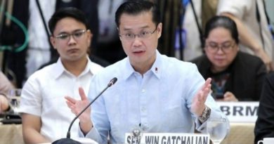 ASEANEWS HEADLINE-ECONOMY | MANILA: Bicam OKs higher P63.8 billion ‘pork’ aid ASEANEWS HEADLINE-ECONOMY | MANILA: Bicam OKs higher P63.8 billion ‘pork’ aid