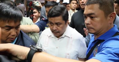 ASEANEWS HEADLINE- COURTS & CRIME: CORRUPTION | MANILA: Estrada yields as court warrant on plunder out