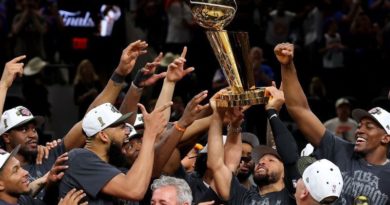 BASKETBALL-NBA: SAN ANTONIO, TEXAS – Knicks end 53-year NBA title drought, nip Spurs in Game 5
