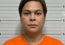 COMICS: Mani D’ Nut | Ayaw ni Sara ma post photo niya sa Beer Mug, baka gawin sya pulutan? Kaya ayaw magpa-mugshot? COMICS: Mani D’ Nut | Ayaw ni Sara ma post photo niya sa Beer Mug, baka gawin sya pulutan? Kaya ayaw magpa-mugshot?