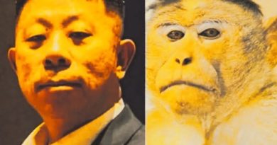 COMICS: Mani D’ Nut | Poster Signs Outside  Chinese Embassy! NO MONKEY BUSINESS HERE THE PHILIPPNES!!!
